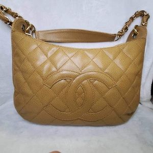 Chanel timeless pochette caviar leather
